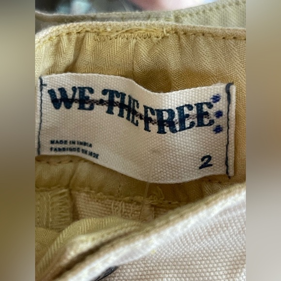 Free People We The Free NWOT Floral Electric Sands Embroidered Cropped Pants - Picture 9 of 16